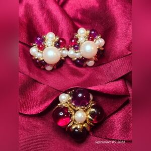 Vintage costume jewelry, earrings &  brooch set